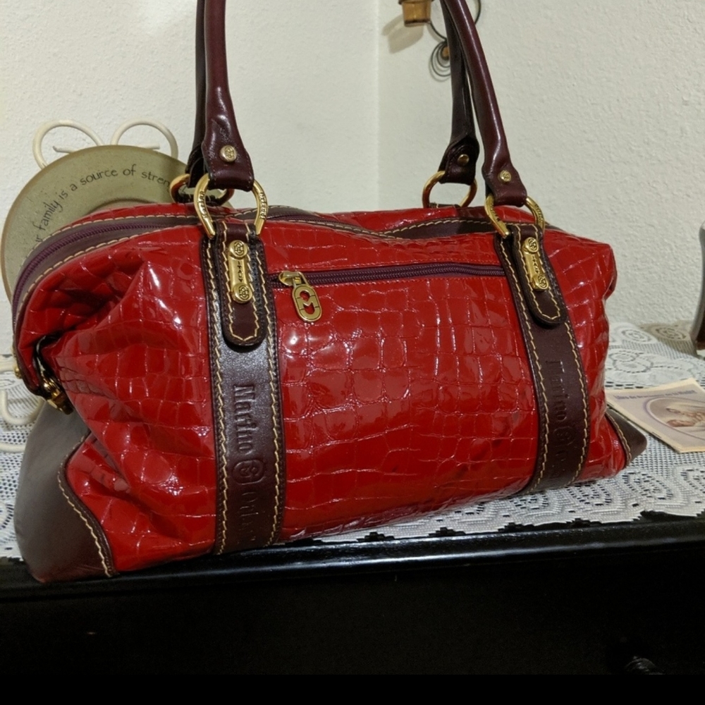Marino Orlando Leather handbag